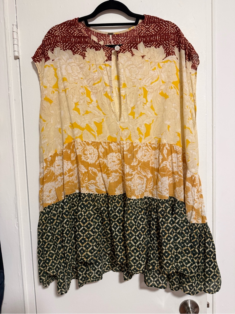 Free People “Gotta Have You”. Tunic in Cream, Mustard & Forest Green-XL